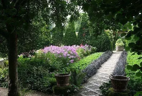 7571_garden2_1251287415